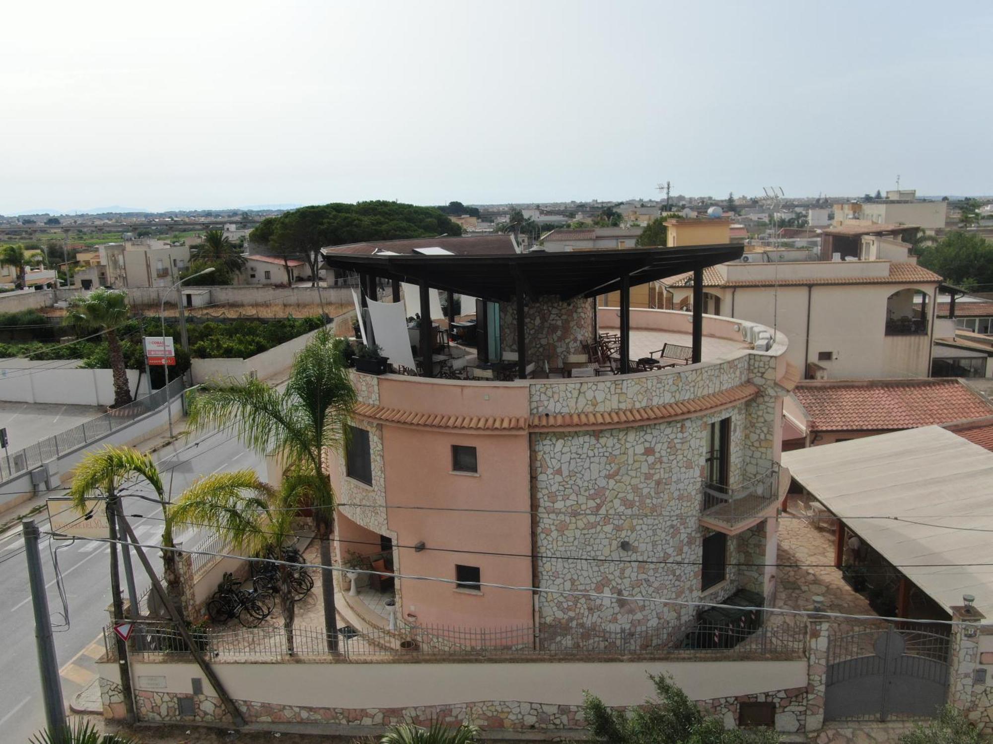 Sun Tower Beach Apartments Mazara del Vallo Exterior photo